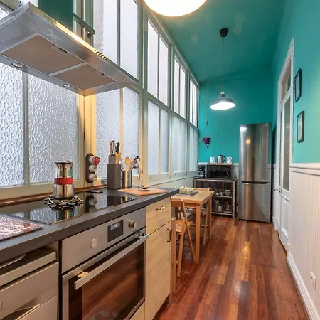 Arte Vi Apartment *